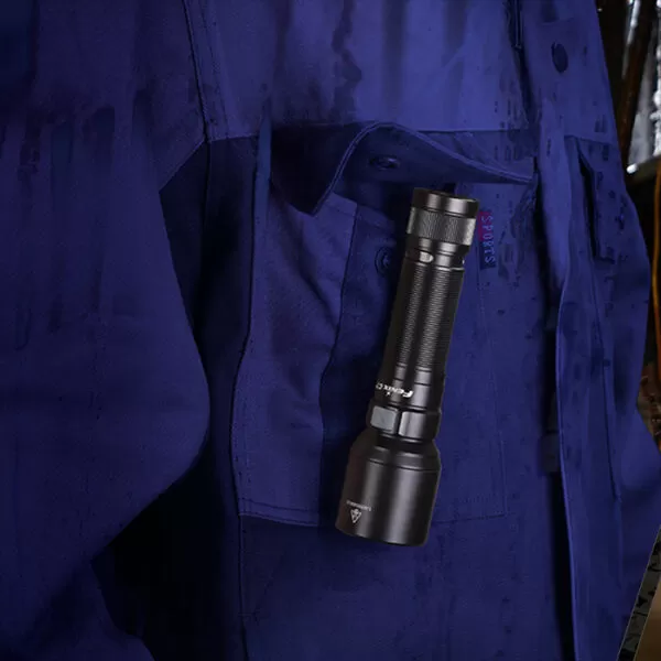 Fenix C7 USB-C Rechargeable Flashlight | 3,000 Lumens 4 Fenix C7 USB-C Rechargeable Flashlight | 3,000 Lumens - Image 4