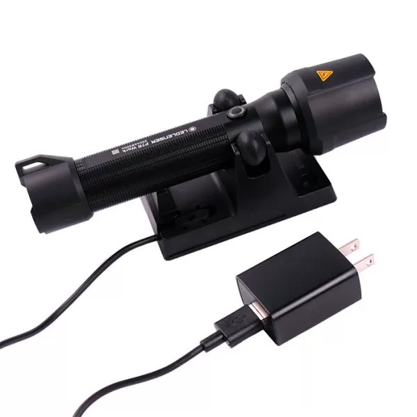 LEDLenser P7R Work Rechargeable Flashlight | LED Lenser Distributor 2 LEDLenser P7R Work Rechargeable Flashlight | LED Lenser Distributor - Image 2