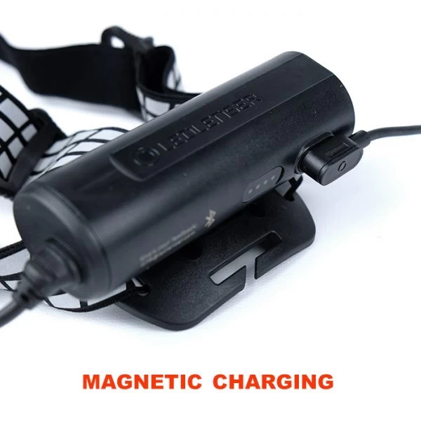 LEDLenser H7R Signature Rechargeable Headlamp | 1200 Lumens 3 LEDLenser H7R Signature Rechargeable Headlamp | 1200 Lumens - Image 3