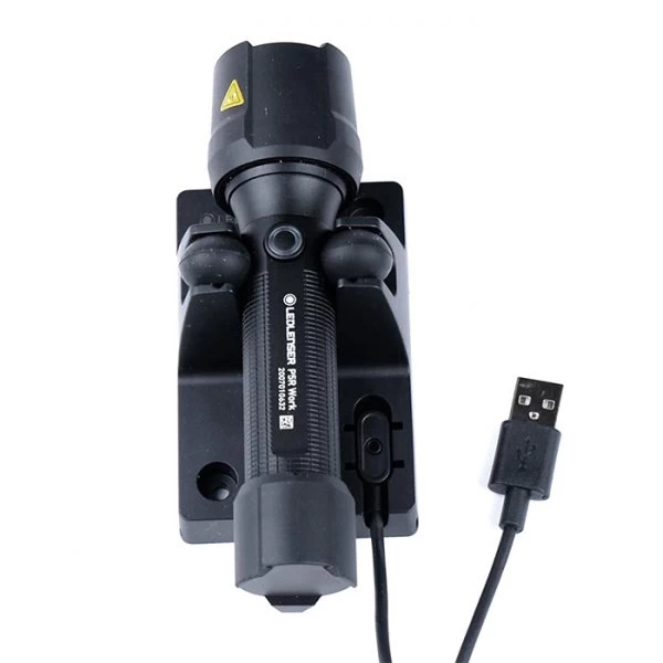 LEDLenser P5R Work Rechargeable Flashlight | Adjustable Focus 4 LEDLenser P5R Work Rechargeable Flashlight | Adjustable Focus - Image 4