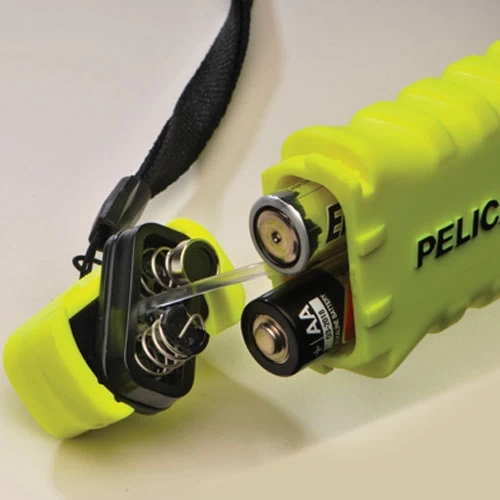 Pelican 3315 AA Class I Div 1 Safety Approved Flashlight | Pelican Distributor 5 Pelican 3315 AA Class I Div 1 Safety Approved Flashlight | Pelican Distributor - Image 5