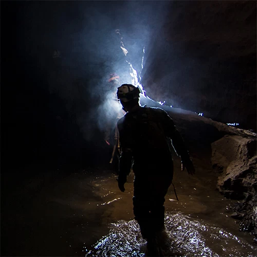 Princeton Tec Apex Pro Headlamp | 650 Lumens | Made In USA 2 Princeton Tec Apex Pro Headlamp | 650 Lumens | Made In USA - Image 2