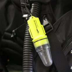 Princeton Tec Aqua Strobe LED | Made In The USA 9 Princeton Tec Aqua Strobe LED | Made In The USA -Illuminate Futures Princeton Tec Aqua Strobe LED 4