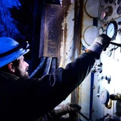 Princeton Tec Vizz II Intrinsically Safe Headlamp | Made In The USA -Illuminate Futures Princeton Tec Vizz II Headlamp 13 600x600 1