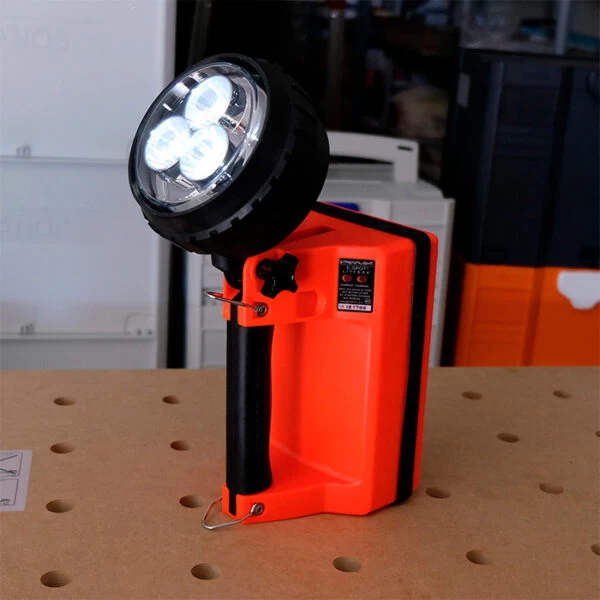 E-Spot LiteBox Power Failure System | Streamlight Distributor 5 E-Spot LiteBox Power Failure System | Streamlight Distributor - Image 5